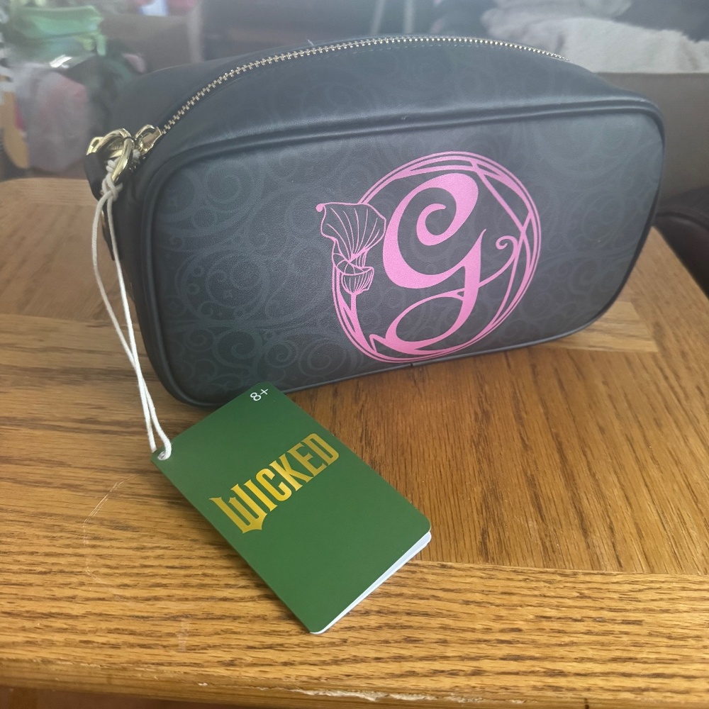 Loungefly Wicked Glinda & Elphaba Crossbody Bag Universal Studios NWT